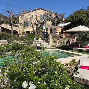 4* Frühstückspension Les Rosees